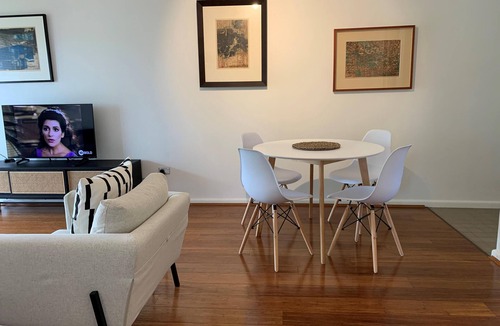 Mosman Apartment | Mosman - SHAD1 - Shadforth Street - Top-Floor 1BR with Leafy Views Balcony in Quiet Mosman Street Near Ferry Village