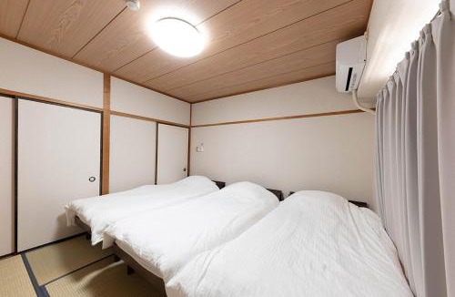 Gifu Apartment | oyadoya gifu201 広さ84平米 名鉄岐阜駅から徒歩12分 1部屋貸切 最大8名可能 子供12歳以下無料