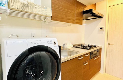 Minato Apartment | [Perfect for Sightseeing in Tokyo] 3-minute walk from the station | 1LDK | Sleeps 4 | Families Welcome