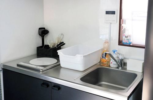 Matsubara Apartment | Phenomenal 1-bedroom with living area apartment with AC in Setagaya.