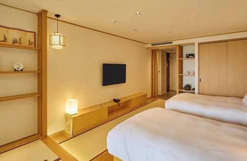 Oishi Hotel | Premium Room with Mt Fuji View No OpenAir Bath/Minamitsuru-gun Yamanashi