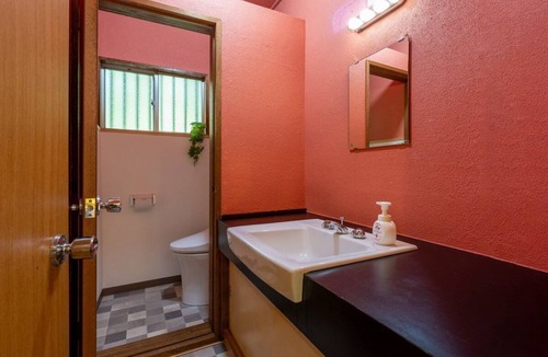 Ito Cabin | Private Palfaure Izu: Dual Cinema, Mineral Hot Spring & BBQ Area