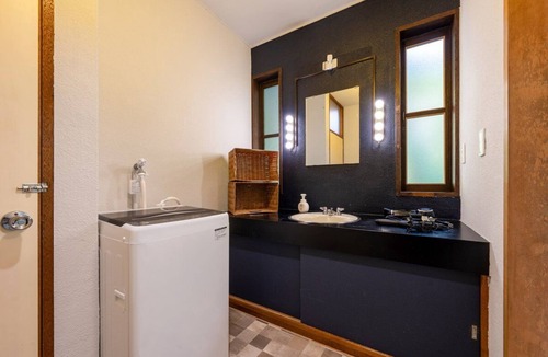 Ito Cabin | Private Palfaure Izu: Dual Cinema, Mineral Hot Spring & BBQ Area
