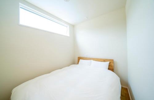 Iida Hotel | raw 白馬唯一屋上露天を独り占めできるデザインコンテナホテル