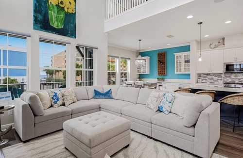 Redington Beach House | 🌟RBV# 315-317| Two Huge Townhomes with adjoining yards |Sleeps 18| Hot Tub| Gulf View!