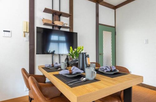 Komae House | Shinjuku 24mins train 4BR 8 Beds 2BA