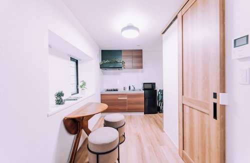 Yoyogi Apartment | Showa Bloom Shinjuku 301
