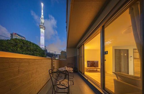 Sumida Villa | Skytree House Oshiage New 3-story Villa, 2 Showers, 2 Toilets, 4 Rooms, 3 min walk to Oshiage Station