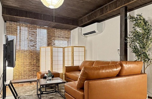 Hida Takayama Onsen Villa | Traditional housewalk to stationnear dining