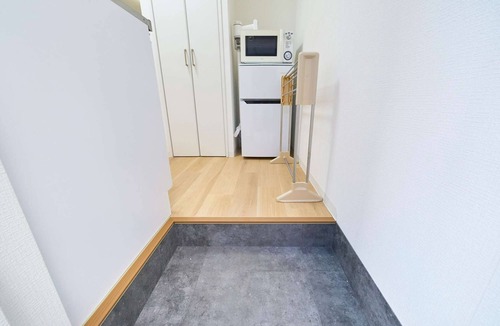 Hyakunincho Apartment | Under The Moon 3 minutes from Shin-Okubo Station