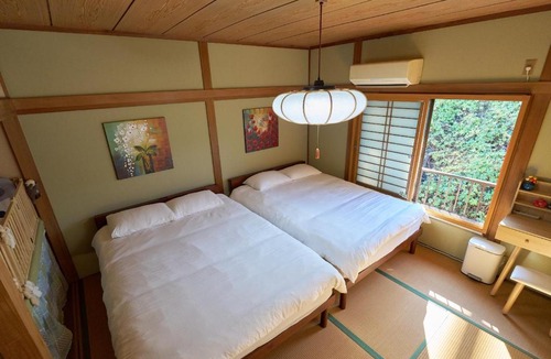 Sendagaya Apartment | Yoyogi Station 5min 2F Private House 8 Beds Near Shinjuku Baby Cot