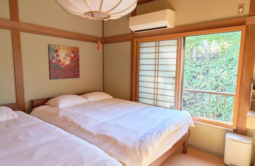 Sendagaya Apartment | Yoyogi Station 5min 2F Private House 8 Beds Near Shinjuku Baby Cot