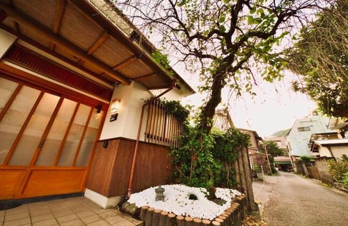 Yumoto Apartment | YsINN箱根湯本