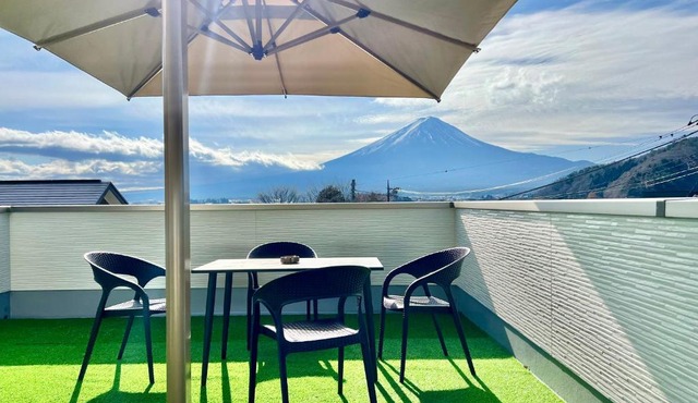 新築Oishi 100B 富士山と河口湖ビュー 屋上展望台付きヴィラ 大石公園徒歩4分