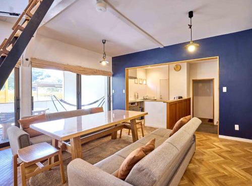 河口湖でアウトドアを楽しむコテージCottage Harvest tree