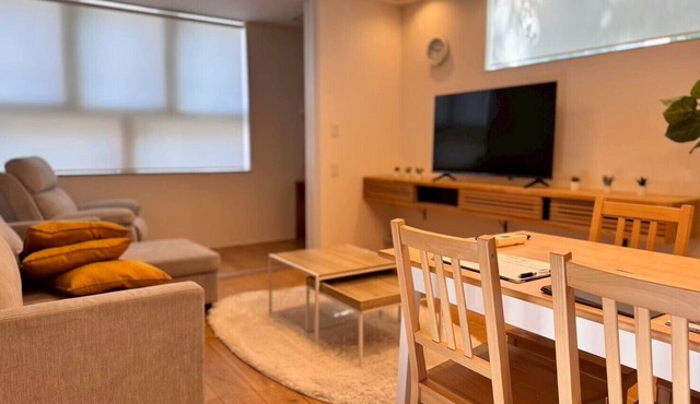 10 minutes from Okayama Station | Entire property rental | Up to 10 guests | Pets allowed | Tent sauna | 1 parking space | 5 beds | 2 restrooms | Infants and toddlers welcome |