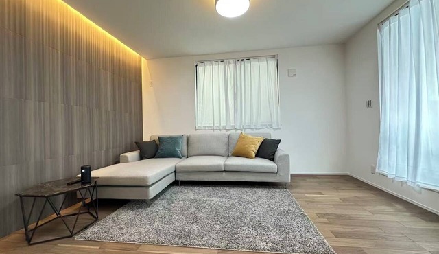 130sqm Luxury New-build Terrace Home · 2 Parking · 5min Shinjuku & 7min Shibuya