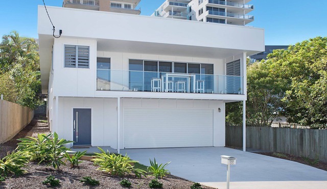35 Moreton Parade Kings Beach QLD in KINGS BEACH