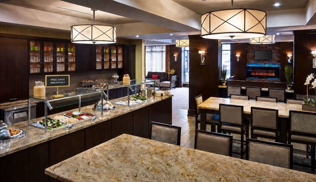 Accessible Studio | Breakfast Included in Hamilton
