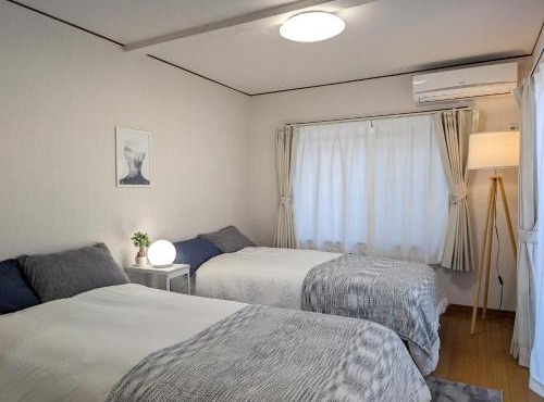 ann近島 Machiya Private Villa ann Gonnosima 平屋一軒家貸切 最大5名 駐車場2台無料 ファミリーやグループに最適 in Gifu