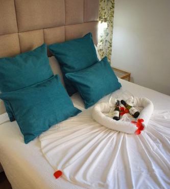 Bajondillo Beach Cozy Inns in Torremolinos