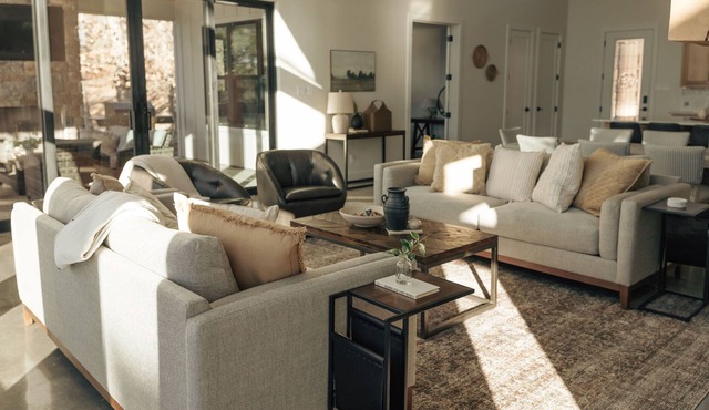 Barefoot Bay Hideaway in Pittsburg