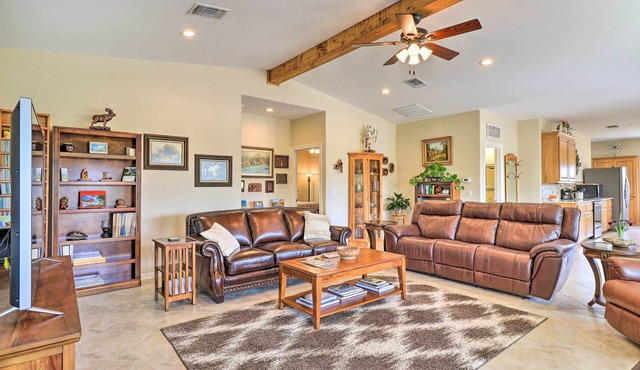 Bertram Ranch Property w/Patio & Gas Grill! in Bertram