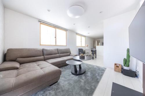 Brand New Shinjuku House 3BR 6pax only 4min to Station