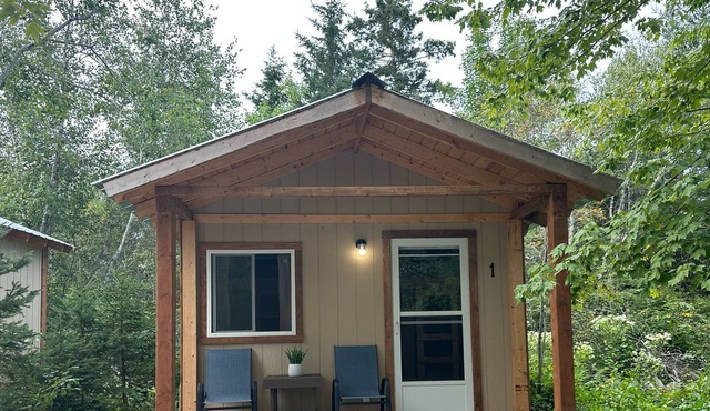 Cabin #1 centrally located to beaches, golfing and the Confederation Trail! in Mount Stewart