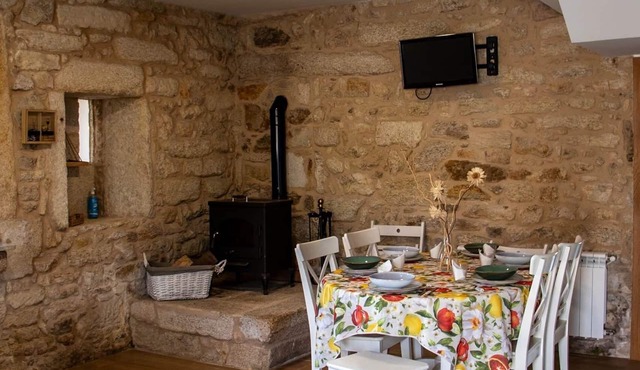 Casa da Riba da Lama , Niñons in Ponteceso