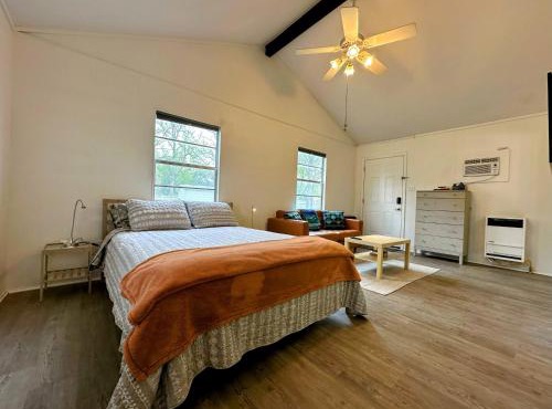 Casita Nueces in Taylor