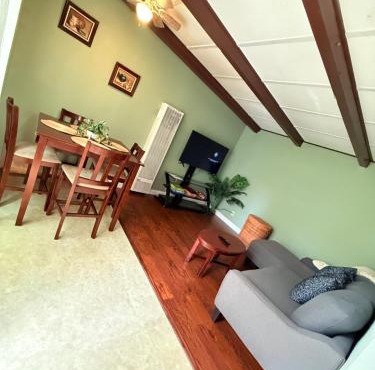 Centrally located adu in Eureka