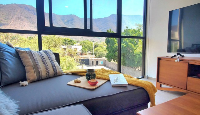 Charming 2-bdrm Condo with workspace, WiFi, pool w/patio, in serene Chantepec. in El Chante