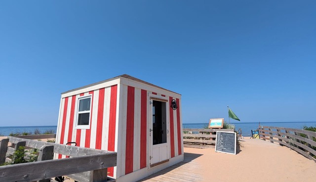 Charming 2-bedroom cottage with AC and WiFi in delightful Saint Peters Bay in Saint Peters Bay