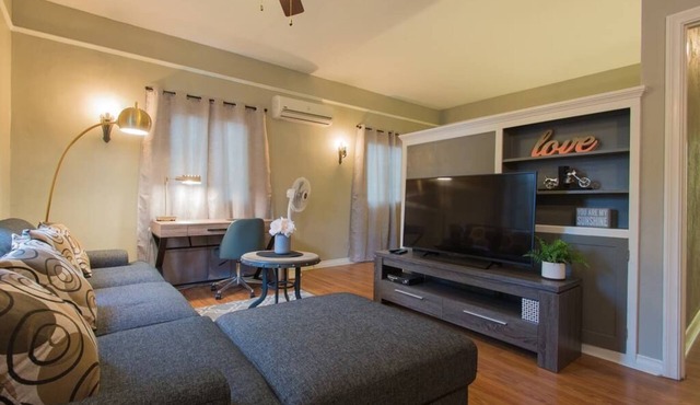Charming Apartment in the Central Pasadena in Pasadena