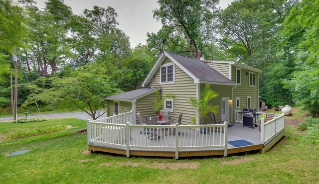 Charming Manheim Cottage w/On-Site Animal Viewing in Manheim