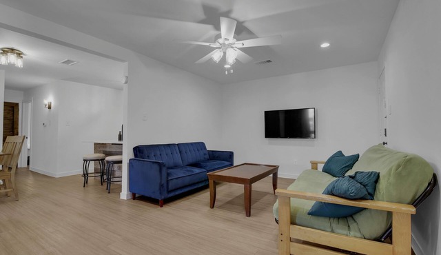 Condo near downtown Austin, close to Town Lake! in Austin