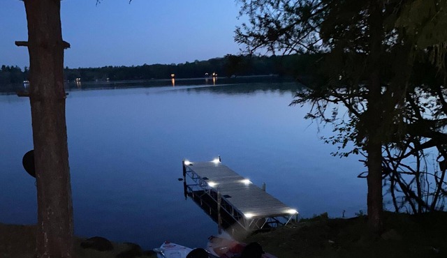 Cozy lakefront home on Dowling Lake, Superior WI. Private dock w/Kayaks. in Superior