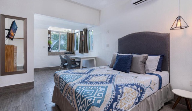 Cozy Tohoku Studios by Simply Comfort 10 min to the Beach in Playa del Carmen