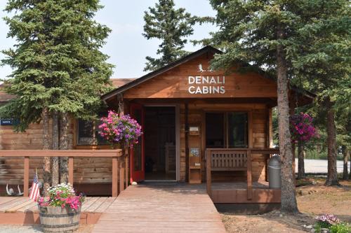 Denali Cabins in McKinley Park