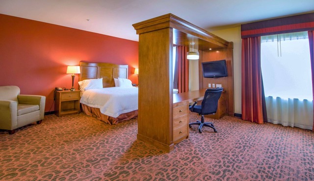 Hampton Inn & Suites Bastrop in Bastrop