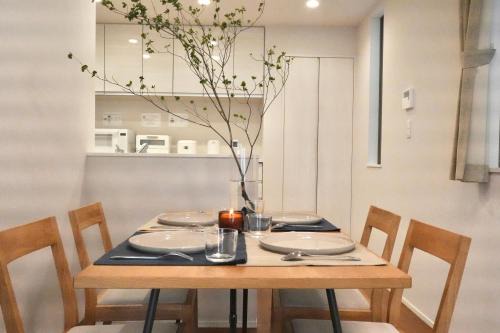 ISSHUKU-渋谷I-Newly Renovated 4BR House-Near Shinjuku & Shibuya-Up to 11 Guests
