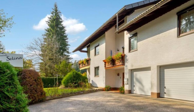 Kleinsee by Interhome in Klopeiner See