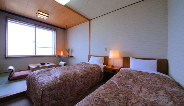 Lake Side Hotel MINATOYA