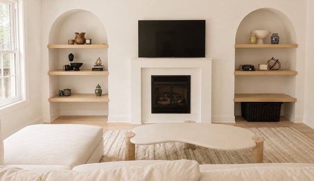 Lovely Abode — Architectural Warmth, Intentionally Designed in Freehold