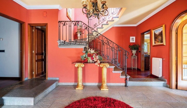 Luxury Villa Girona near Costa Brava. Heated Pool in Girona
