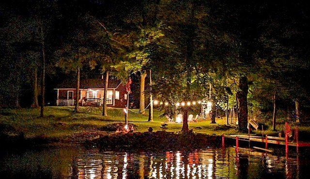 Majestic views, classic charm, lifelong memories. in Cable