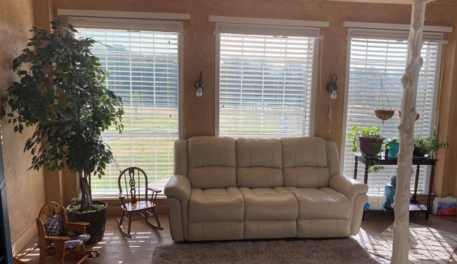 Make this your vacation home ❤️C&C Ranch welcomes you to Our beautiful paradise in Bruceville-Eddy