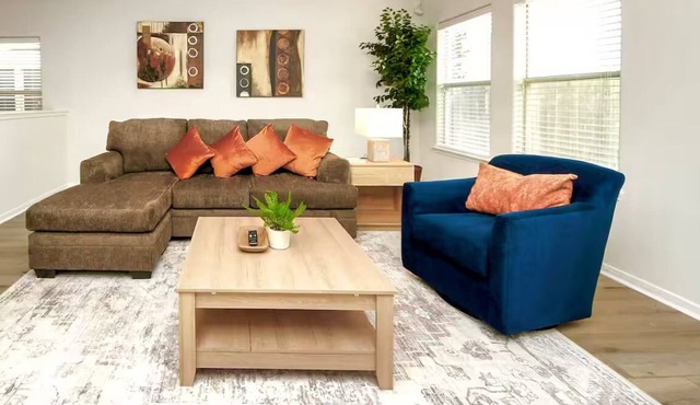 Monthly & Weekly Discounts ▪ Near Airport ▪ Garage ▪ Full Kitchen ▪ Spring Klein in Spring