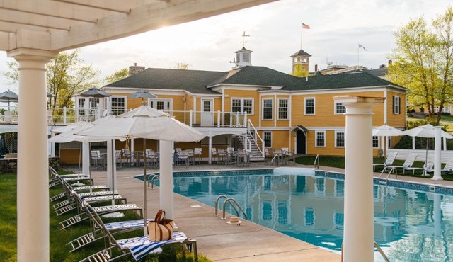 Mountain View Grand Resort & Spa in Whitefield
